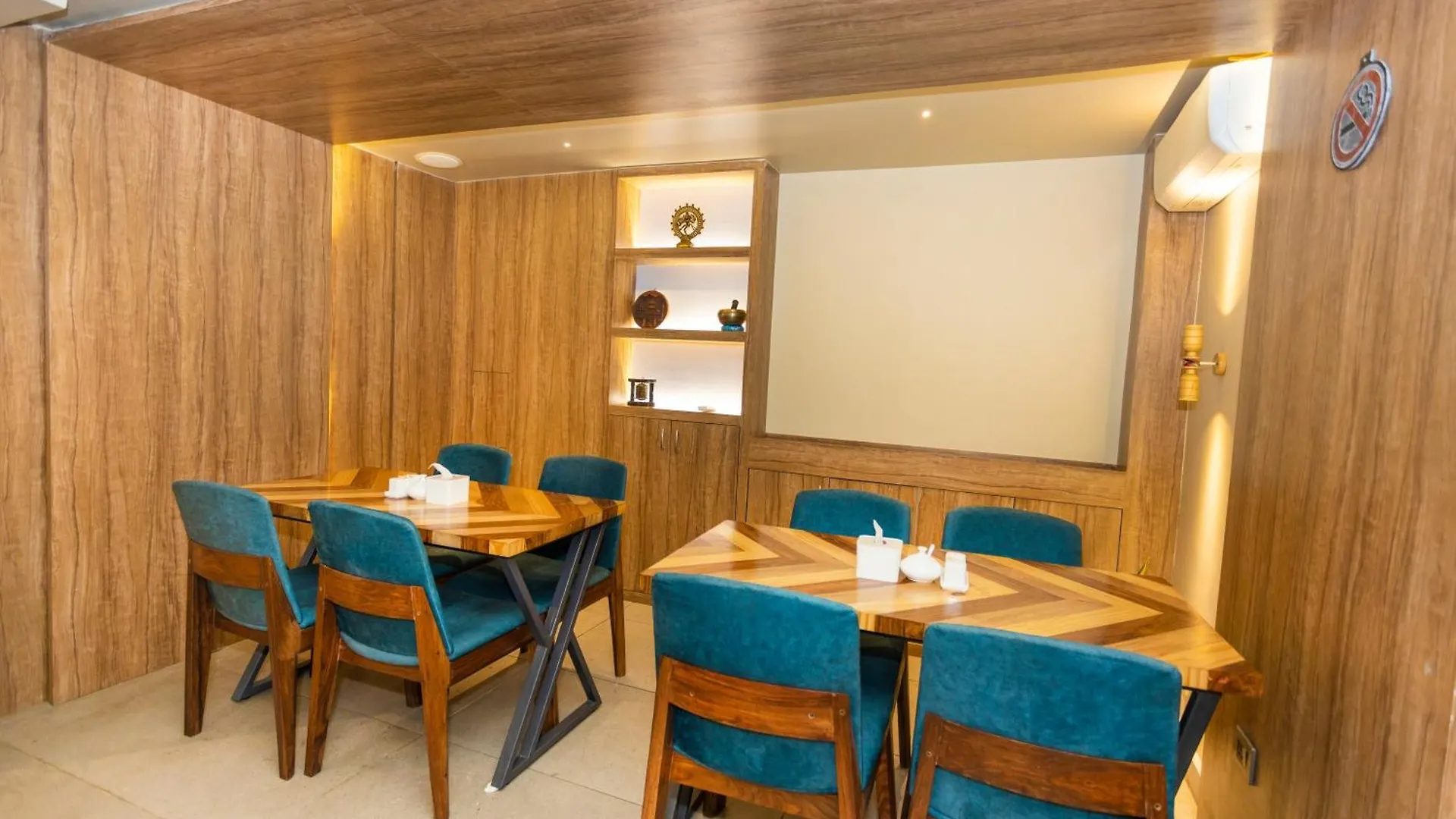 Ananta Home Kathmandu 3*,  Nepal